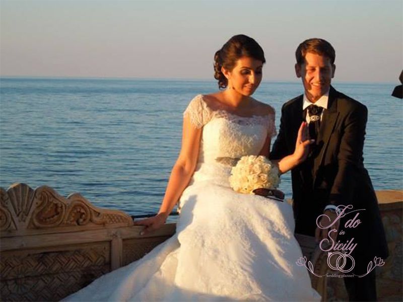 Getting married by the sea Sicily | Sicily Wedding Planner